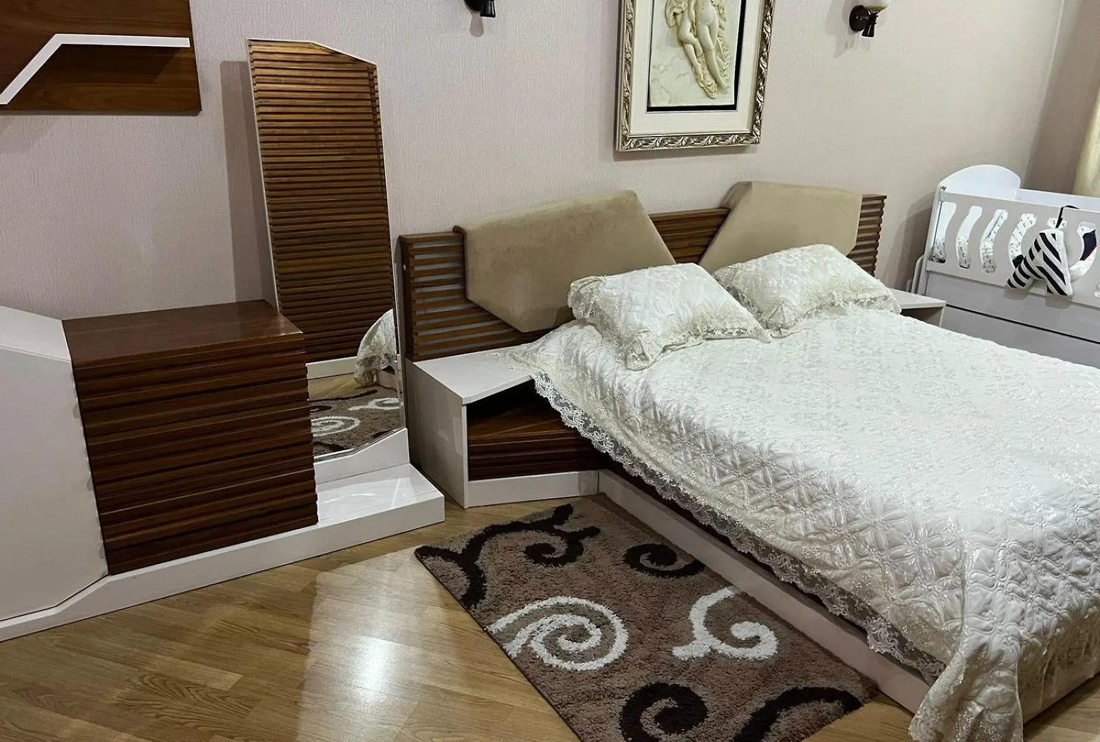 Big Apartment Тбилиси Грузия