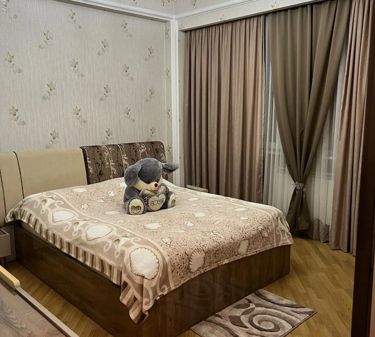 Big Apartment Тбилиси Грузия